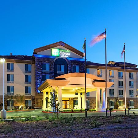 Holiday Inn Express Fresno Northwest - Herndon By Ihg Exterior photo